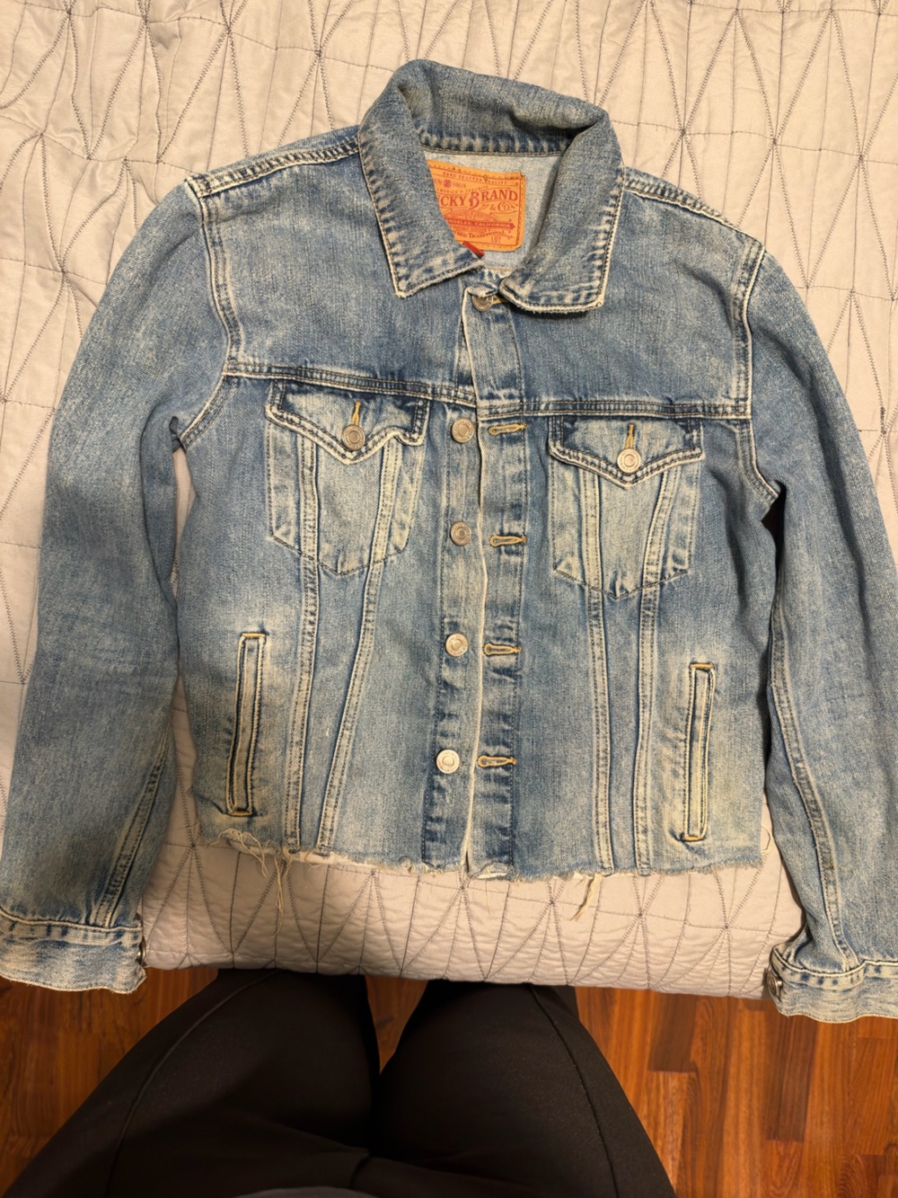 Lucky Brand Tomboy Trucker Cropped Denim Jacket M | Frayed Hem